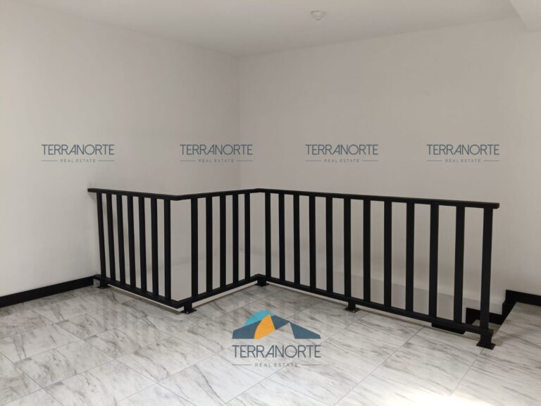 6d0d6530-42a3-4b53-8a55-b5448971bf10