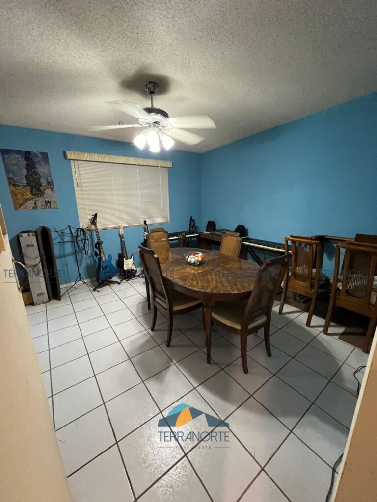 772dc336-1b1e-48fe-b221-4bb5c3676d79