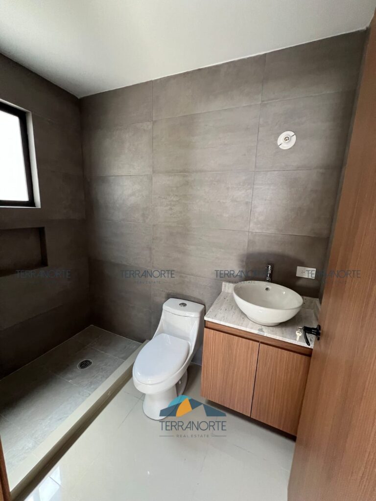 7bafa93a-4b5b-428e-aa40-280ad675d1f7