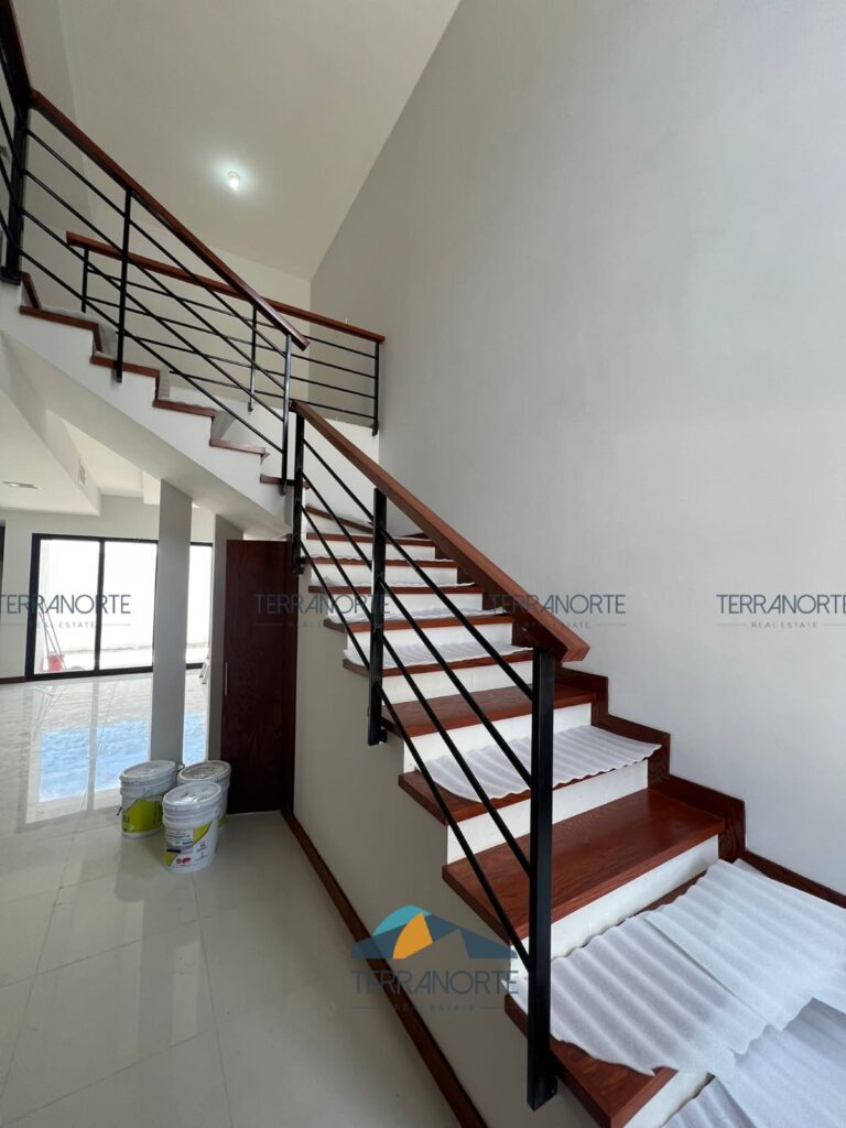 90c640cc-a08d-46b2-9ffb-07447df54e36