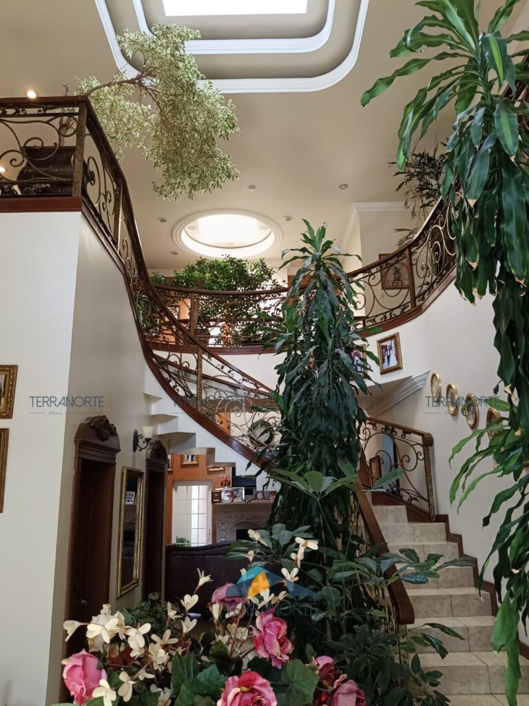 bc5c9cb2-deeb-443d-8775-ca9f0562f1c6