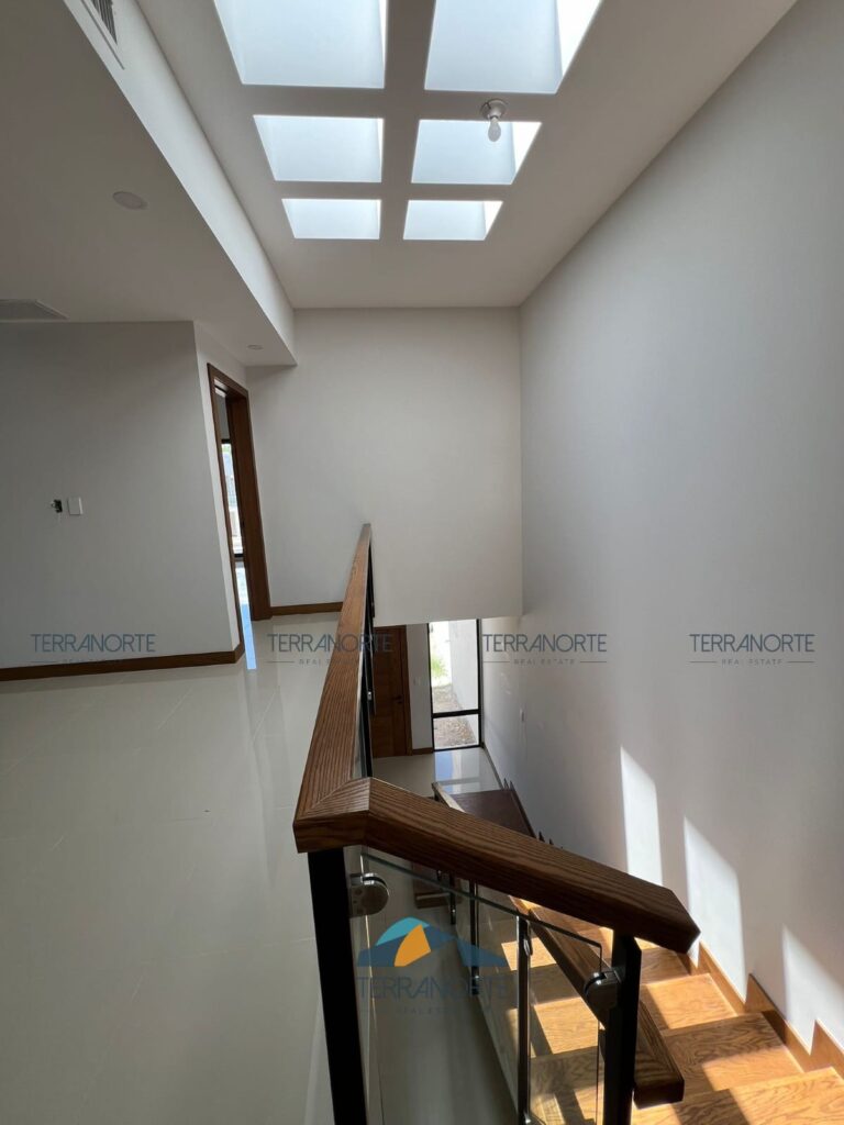 bdf448e4-7bcf-4a9d-9f35-e8b973b304ab