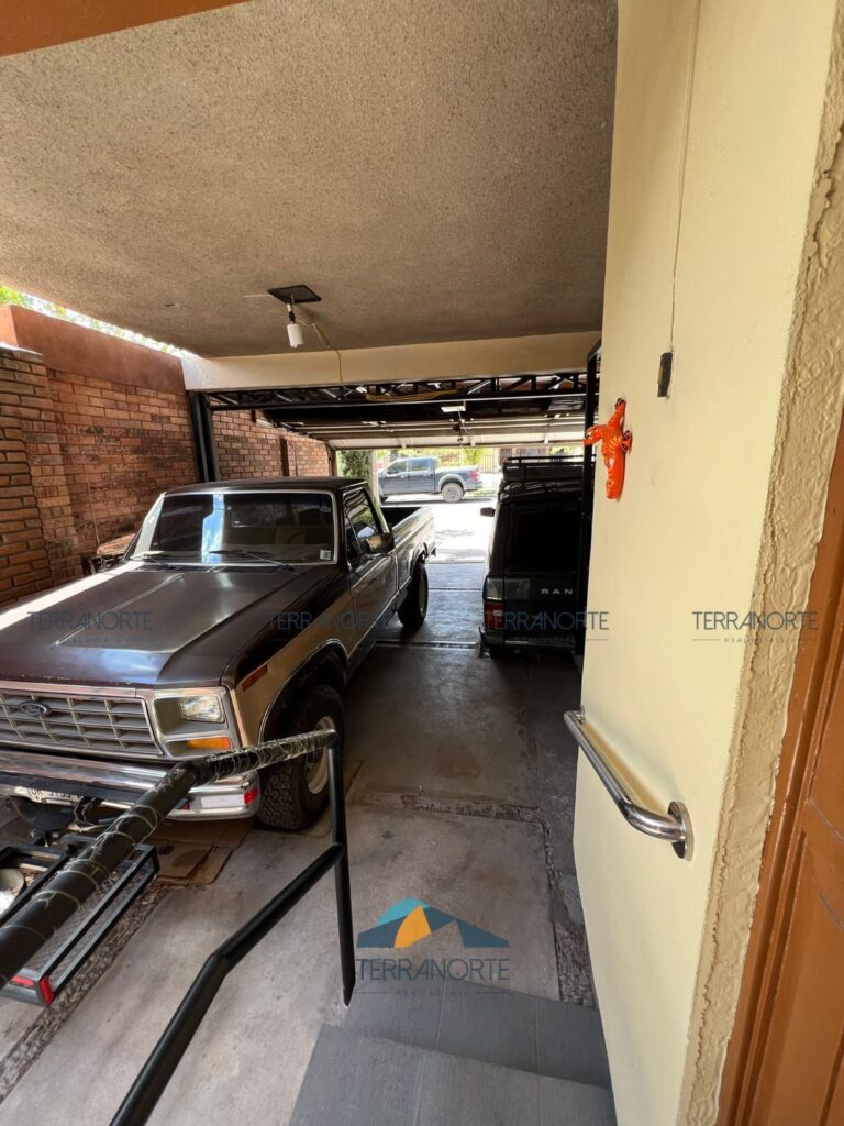 c6473315-7432-4227-86f3-f9b183fe6ffa