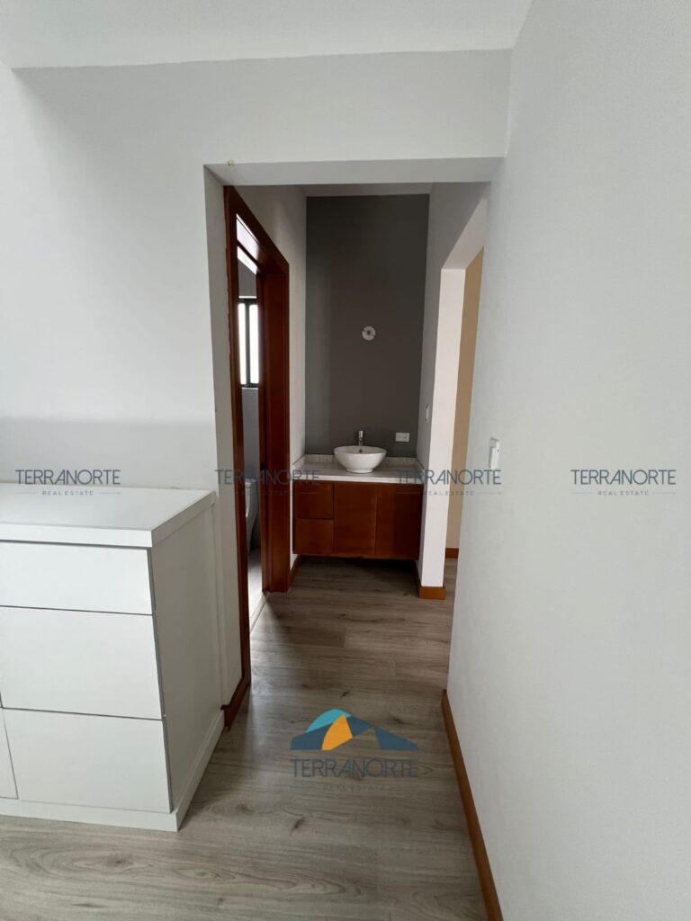 ccf73f1f-2072-4c8f-bb0a-dc91903a1fa8