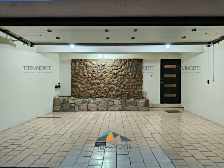 cda0aac5-562e-45fb-b316-3cb9db3670d2