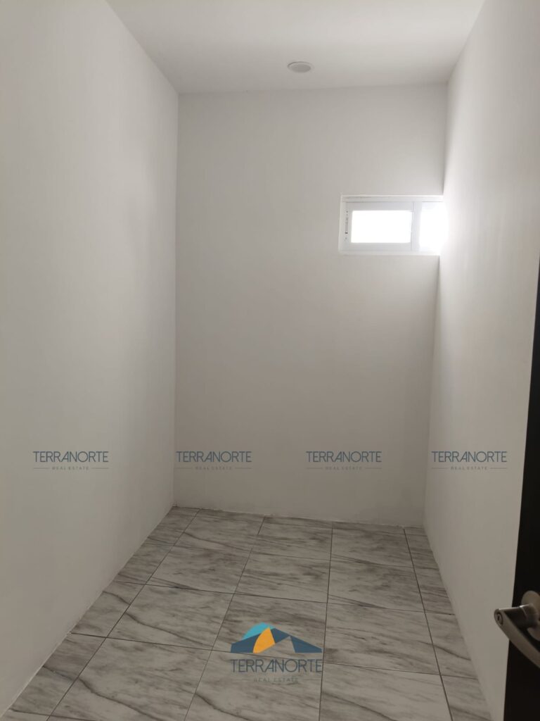 d0a1b905-d5ff-4a2c-a7d7-078bd269908f