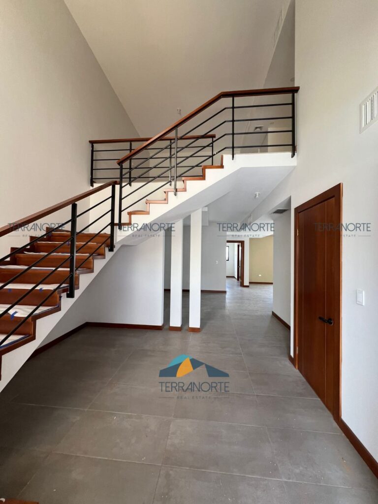 e16a8ff3-ec69-49cc-af05-94c301b401e5