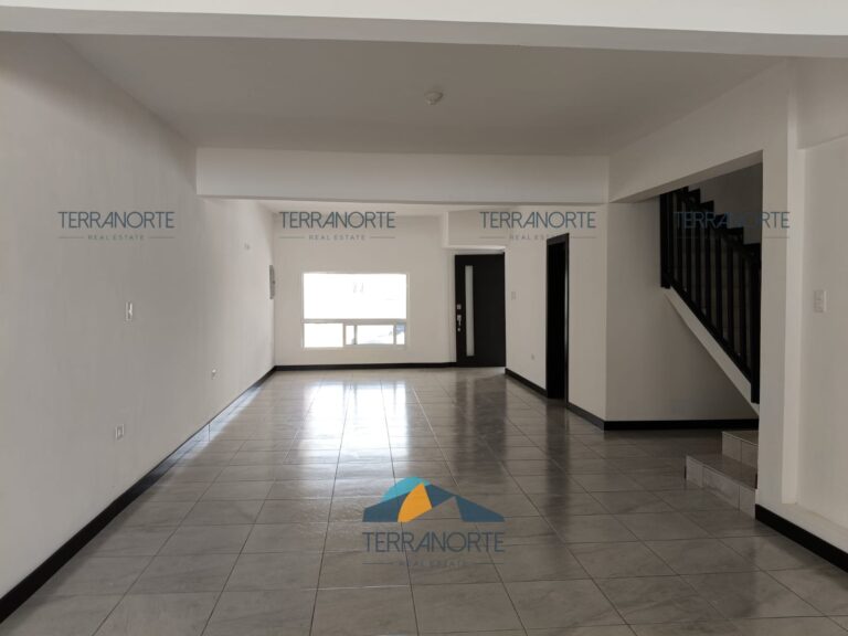 e32f9ee2-3fb2-45f0-bda9-b0f79d4c3eff