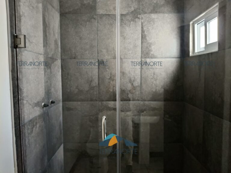 e368915a-db8c-43f9-9c7a-5c7c96302506