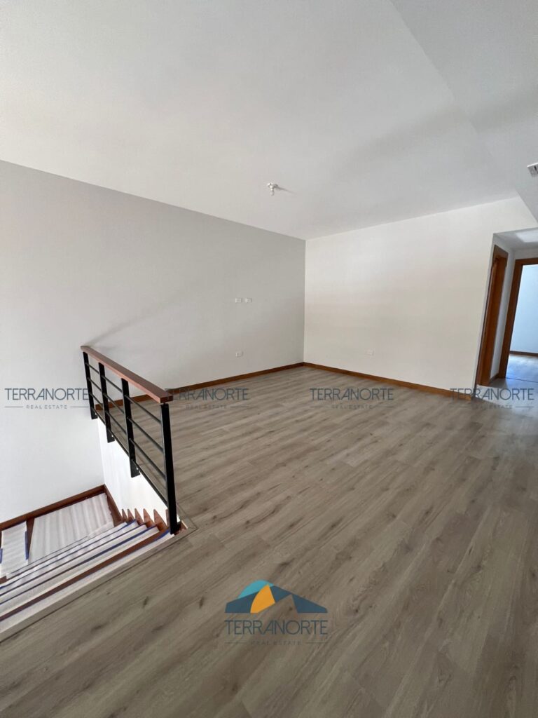 e9fbef50-b94e-4ab8-b301-83434908ac85