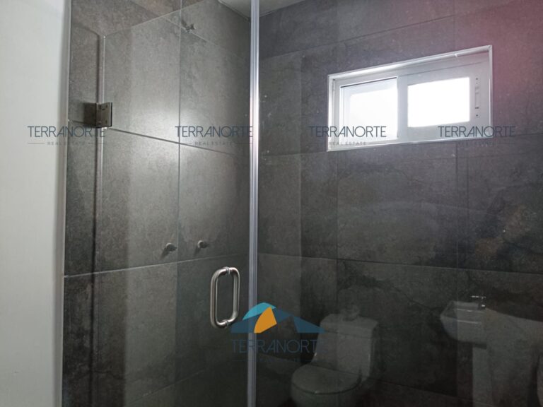 fb53f4e2-3220-4a34-b5b0-ca29bd201441