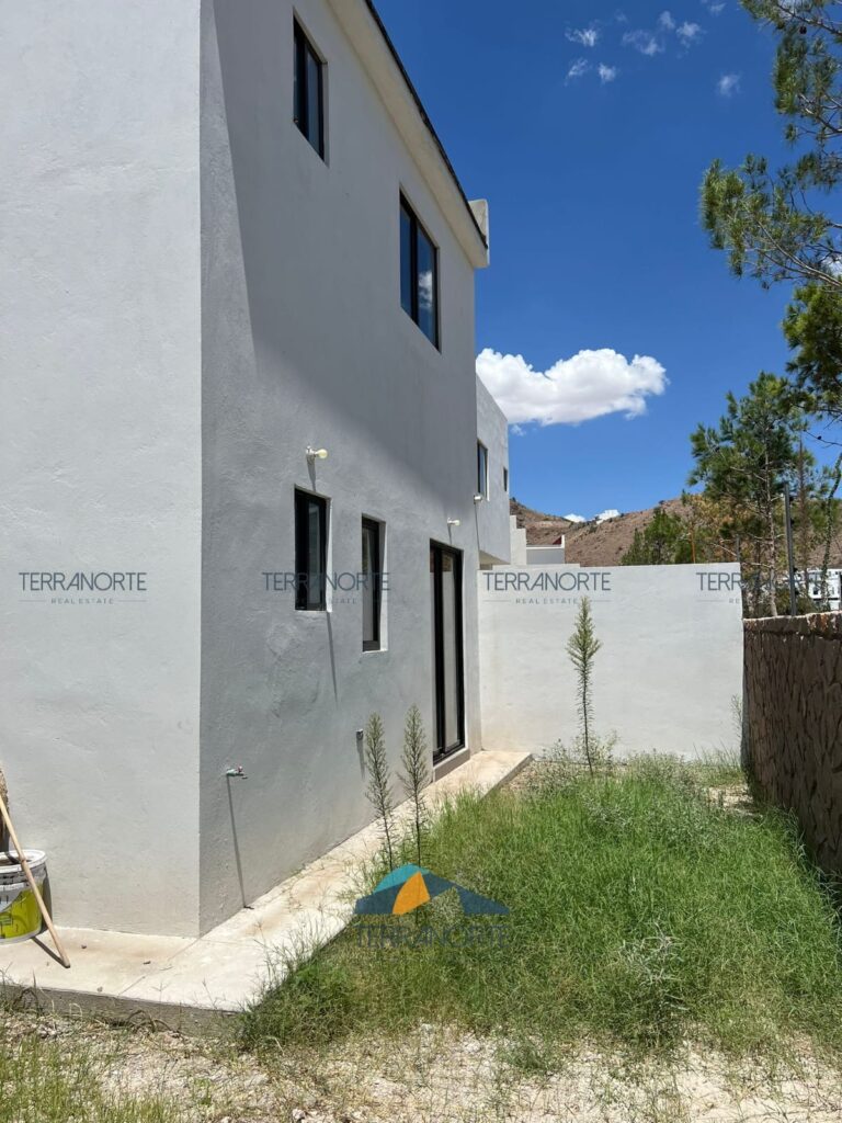 fe2c46cf-bc76-4633-b623-d754daf396e9