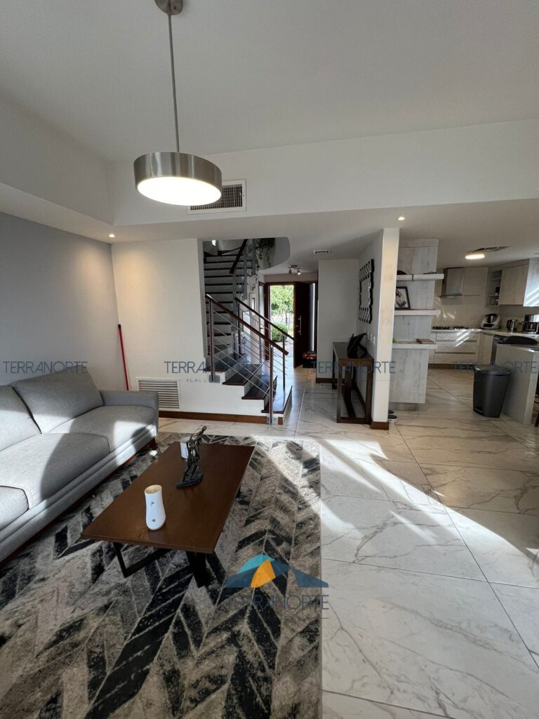 08ff0def-8ddd-42f2-9fc5-a7ff97bcbebb