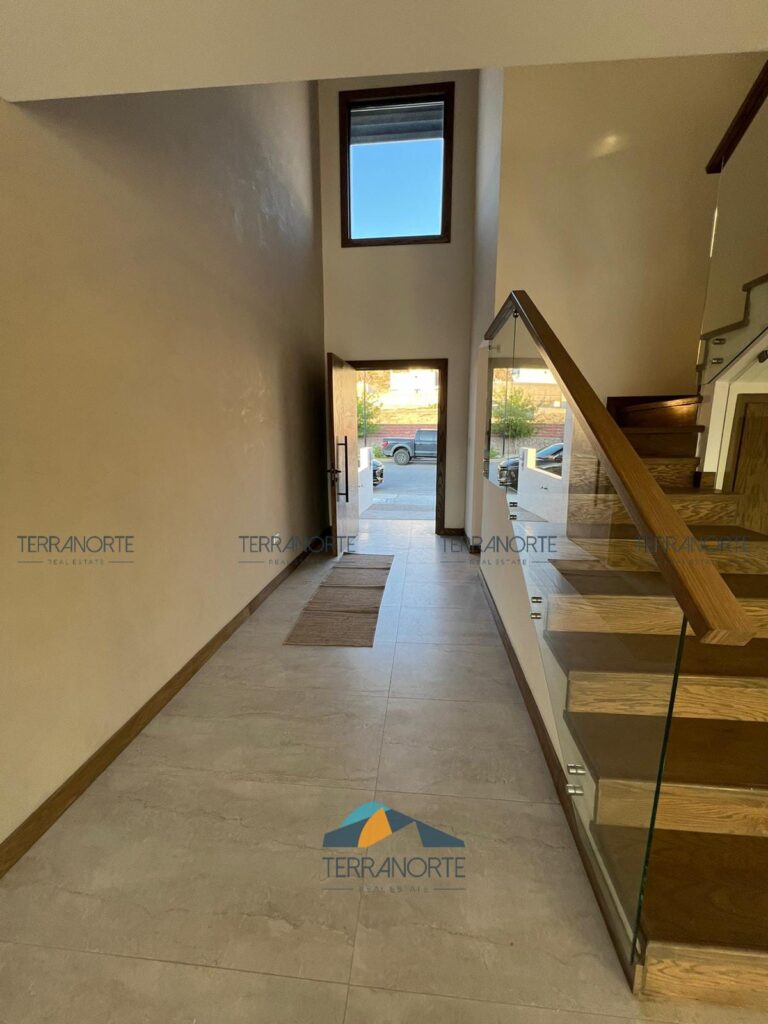 3c8e114f-e545-4ad6-8c00-45649cb6c8dc