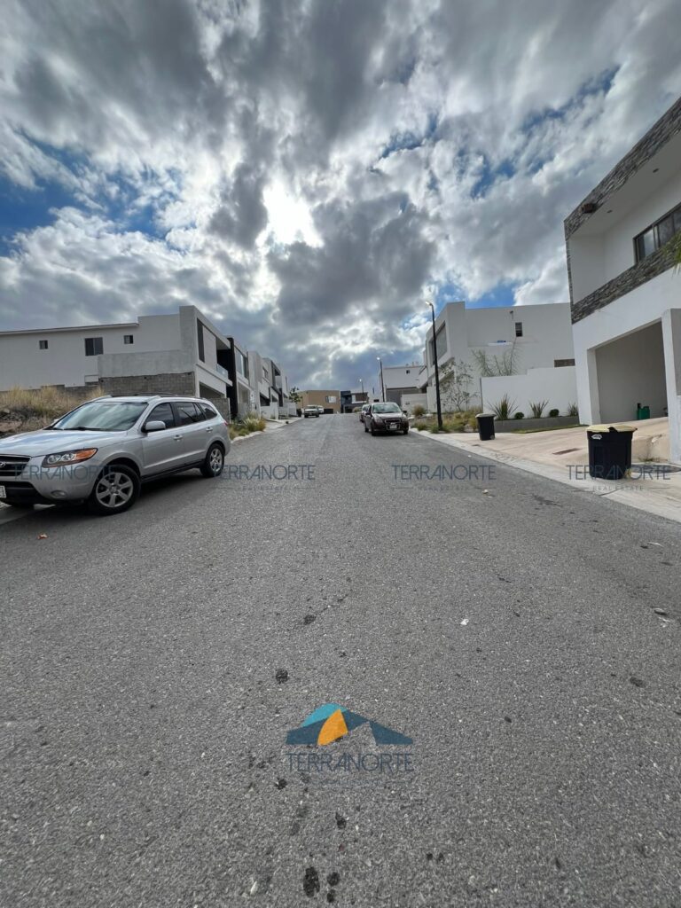 4232409c-2a4a-440e-9dc0-661293c5109e