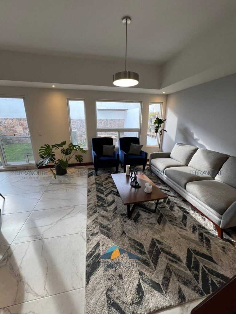 56fde285-7f58-4391-95cc-08eee70c830f