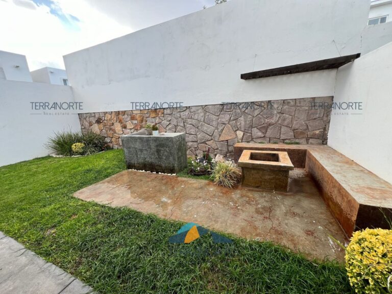 59c1ecf3-8b75-4353-a94f-751e036f8081