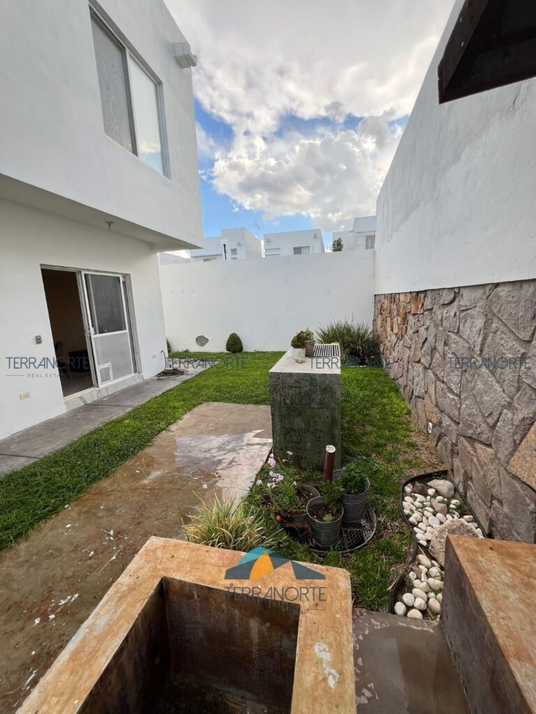 6d186b76-a674-41e7-a35e-22ad8b6eb644