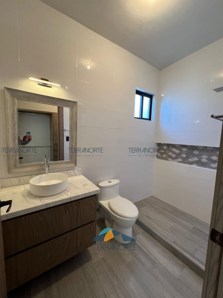 772ac4f4-2993-4267-b3a5-1354d7df5727