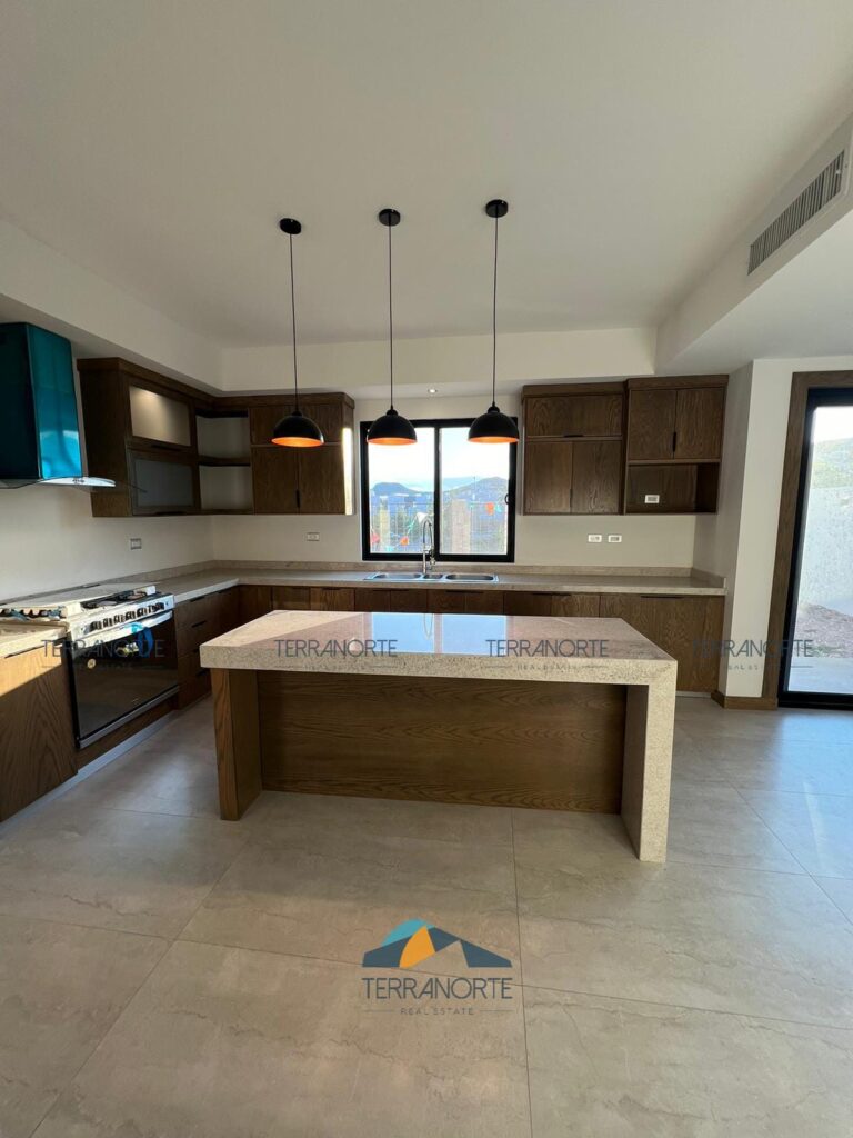 92769f7a-9ef3-4630-b898-5be36f407b11