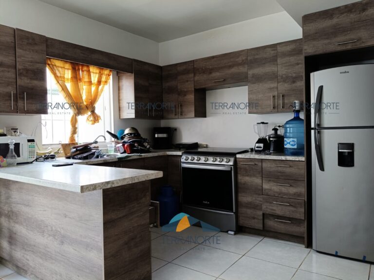 9648d47d-959c-42c2-884d-26f231a4a1e3