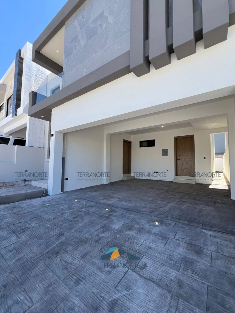 b15a1476-c41c-42b2-bed1-46028f669670