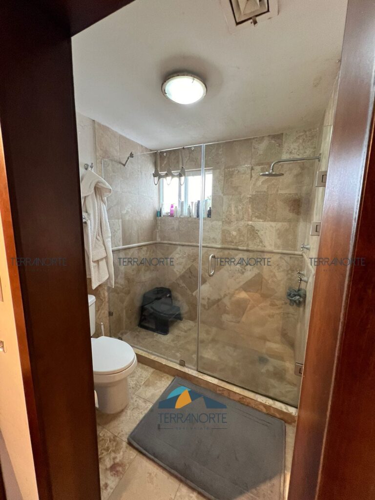 b5b11541-6aa2-4ce8-8408-e11258ac04c9