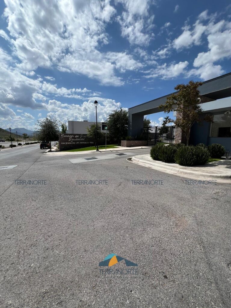 ce0b1828-7bca-40d7-b659-b7a0a4e04639