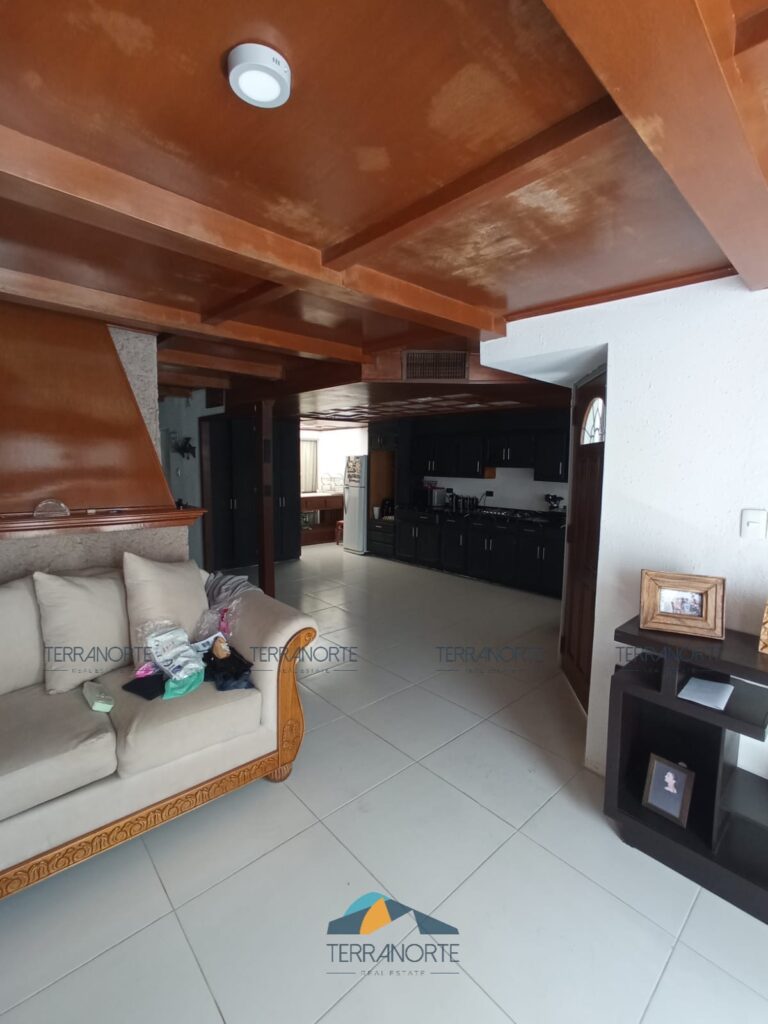 2f9e5226-5b96-4418-b39c-b38368d80871