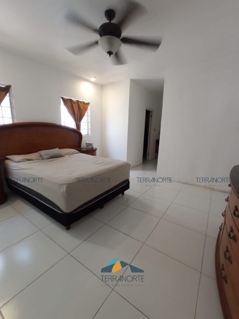 68913213-8269-4855-93a6-70e3f11d4878