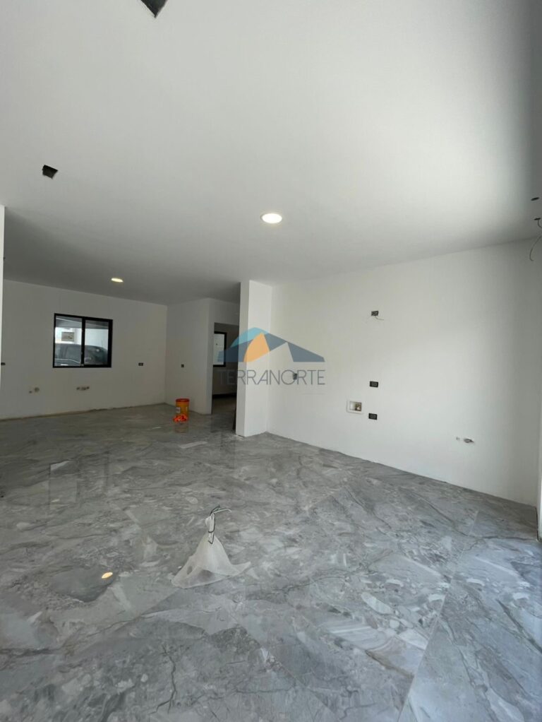 273b61f7-66b2-4a1e-9d5a-bf430d08f28e