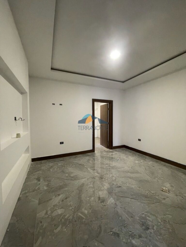 c98a7a5e-67da-4858-9e6c-e00592131f3d