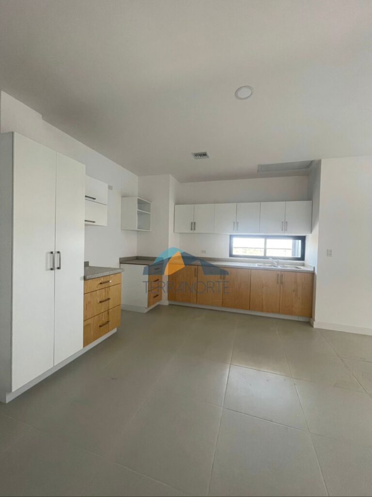 7380d50d-7087-4396-bb01-fdee32646f9d